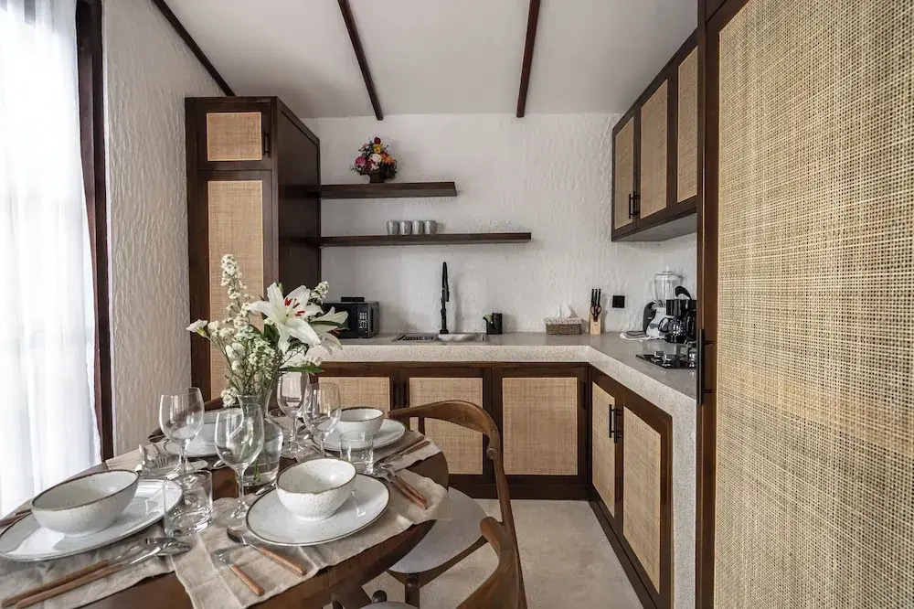 Moonlight by EVDEkimi - Stylish 2BR escape with Tropical garden and Pool