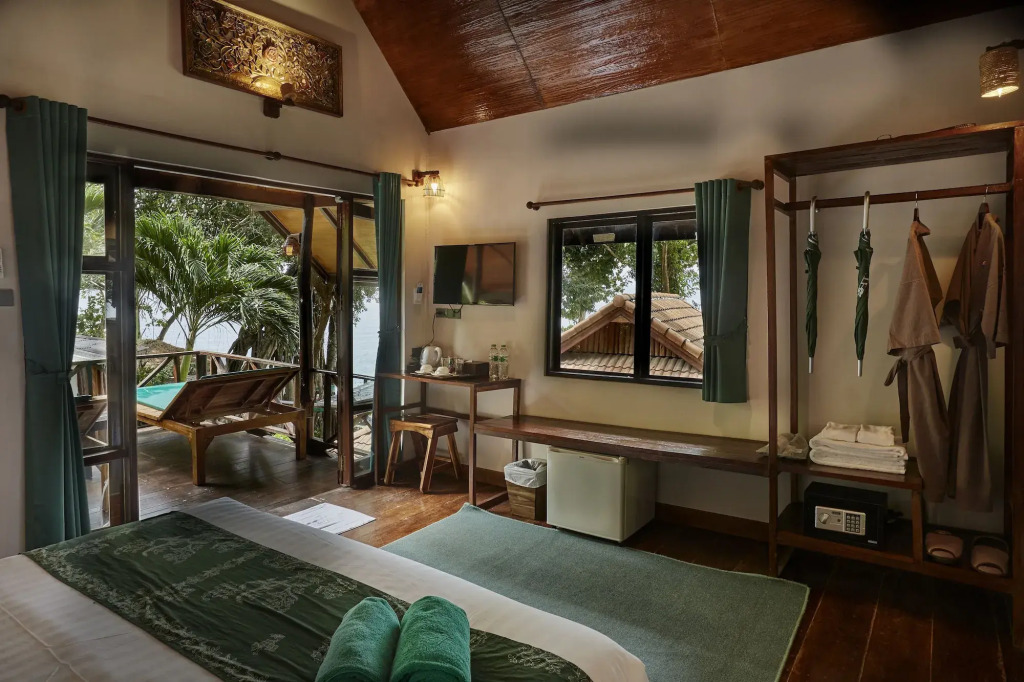 Koh Jum Ocean Beach Resort