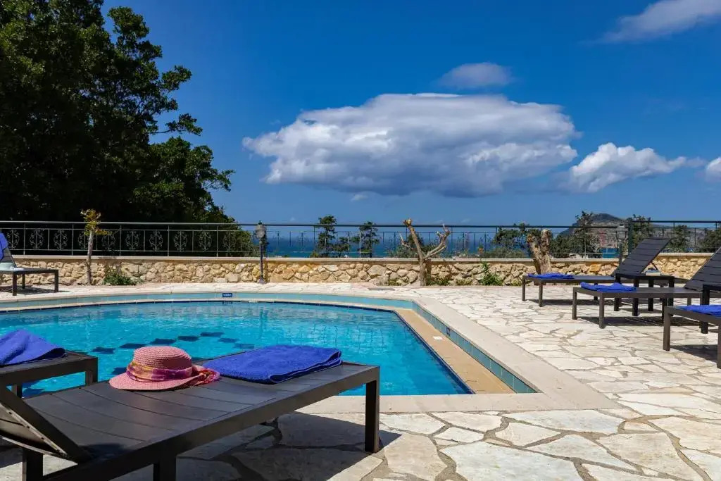 Villa Eleftheria private pool/garden/view/3bdrms/3.5bthrms