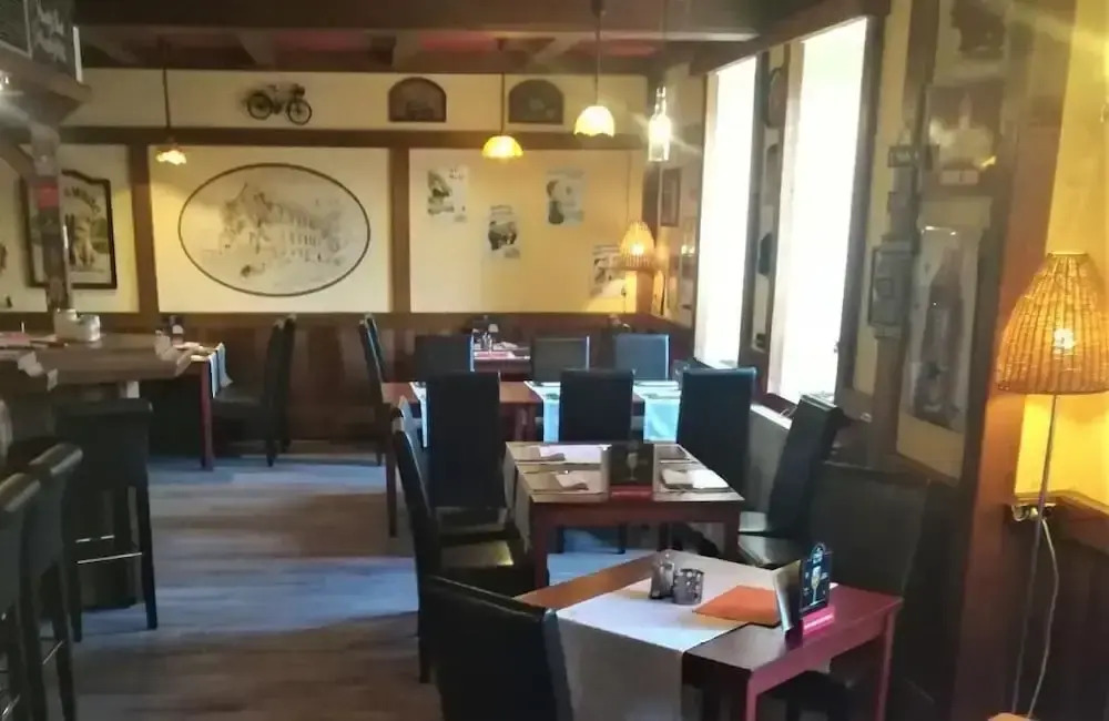 Henblas Hotel