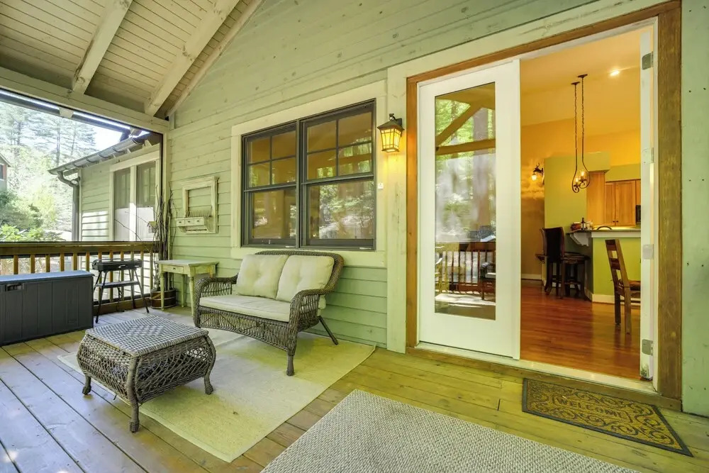 4 Mi to Lake: Tuckasegee Gem w/ Pool, Beach Access