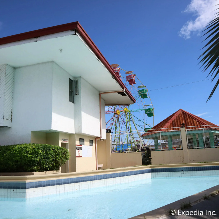 City of Springs Hotel
