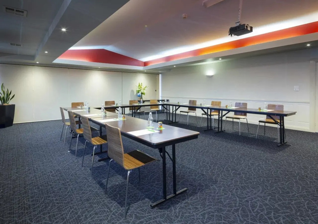 ibis Styles Canberra