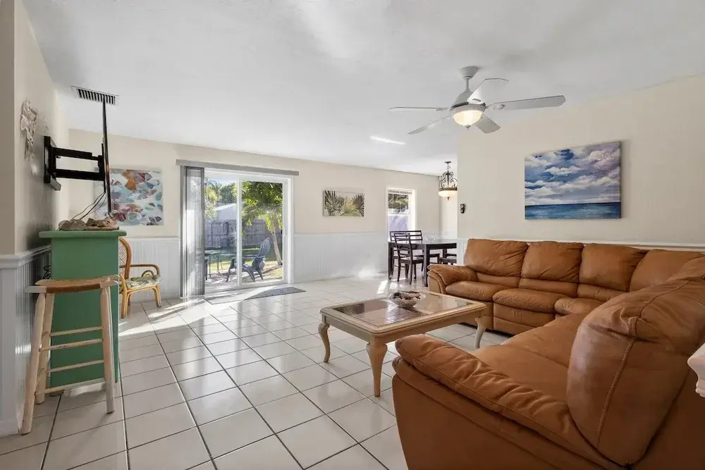 Ocean Song House