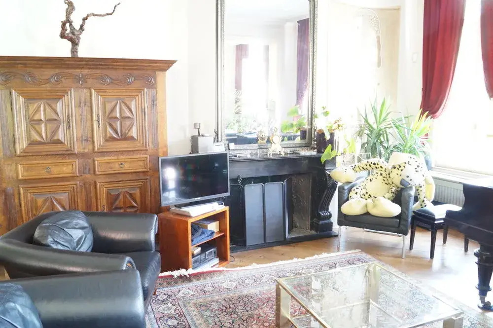 The Captaincy Guesthouse Brussels