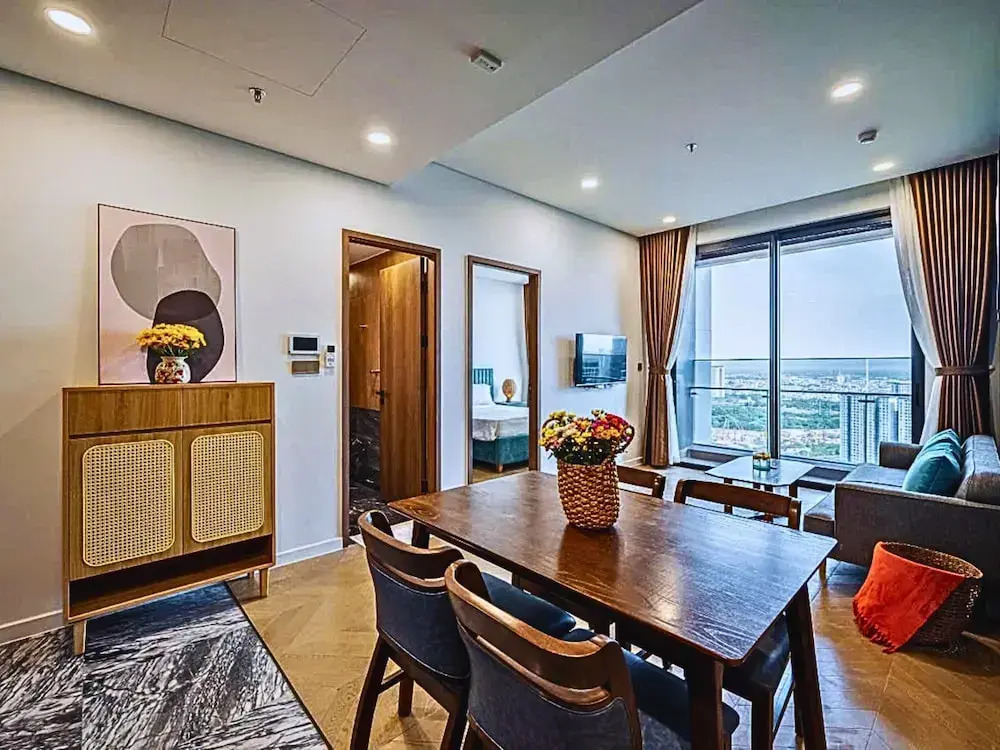 The Lumiere Luxury Citypoint ANGIA