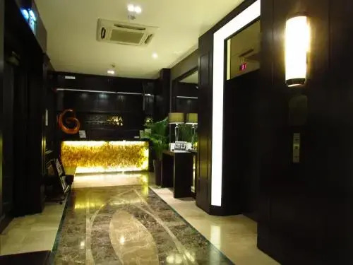 Alocassia Serviced Apartments