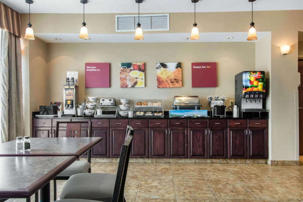 Comfort Suites Cullman I-65 Exit 310