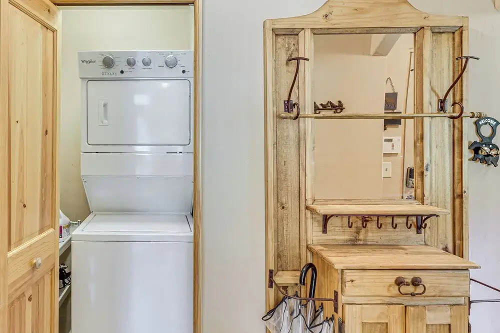 Angel Fire Cabin Rental w/ Hot Tub & Gas Grill!