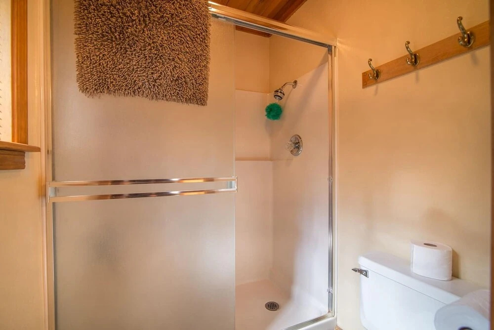 Classic 3 BR / 2 BA Near Tahoe Donner Ski Area!