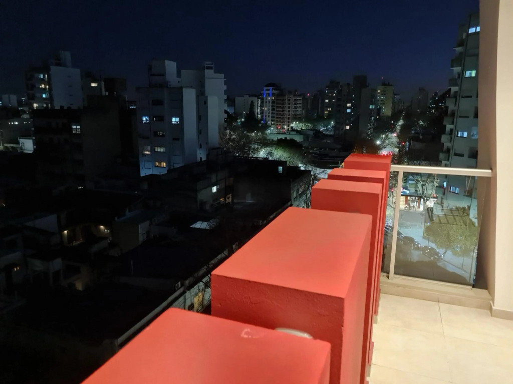 Confort Platense departamento con cochera