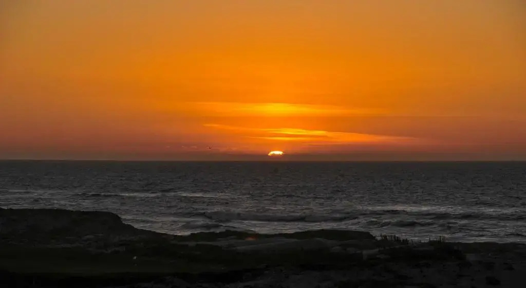 Praia Del Rey PoolGolfView