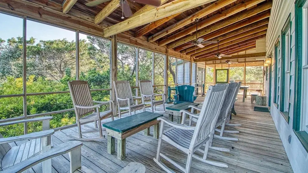 118 Kitchens Beach 9 Br home by RedAwning