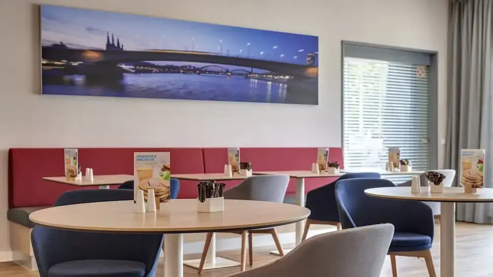 Holiday Inn Express Cologne Muelheim by IHG
