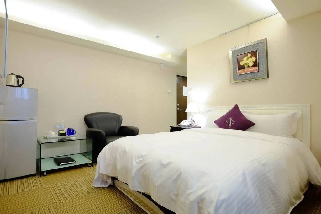 意芙旅店 Ifinn Hotel