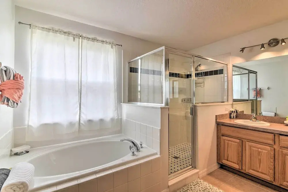~ 9 Mi to Disney: Family Home w/ Private Pool!