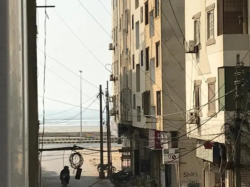 "Service Apartments Karachi" Ocean View 2 Bed Room Apt