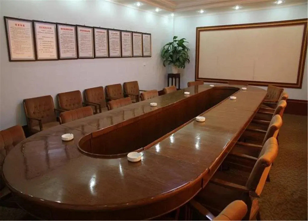 Cangyanshan Hotel