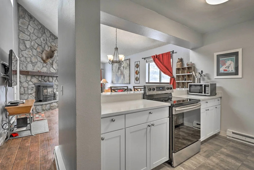 Cozy Fraser Mtn Retreat w/ Shuttle to Winter Park