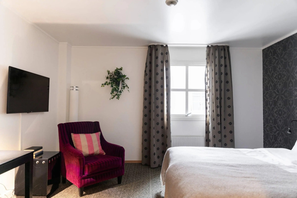 Home Hotel Arcticus