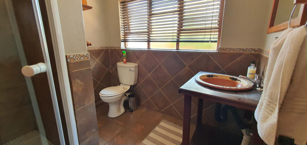 Aero Lodge Guest House