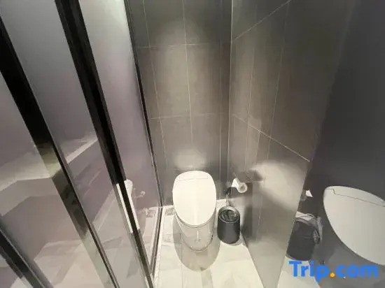Thunderobot Esports Hotel