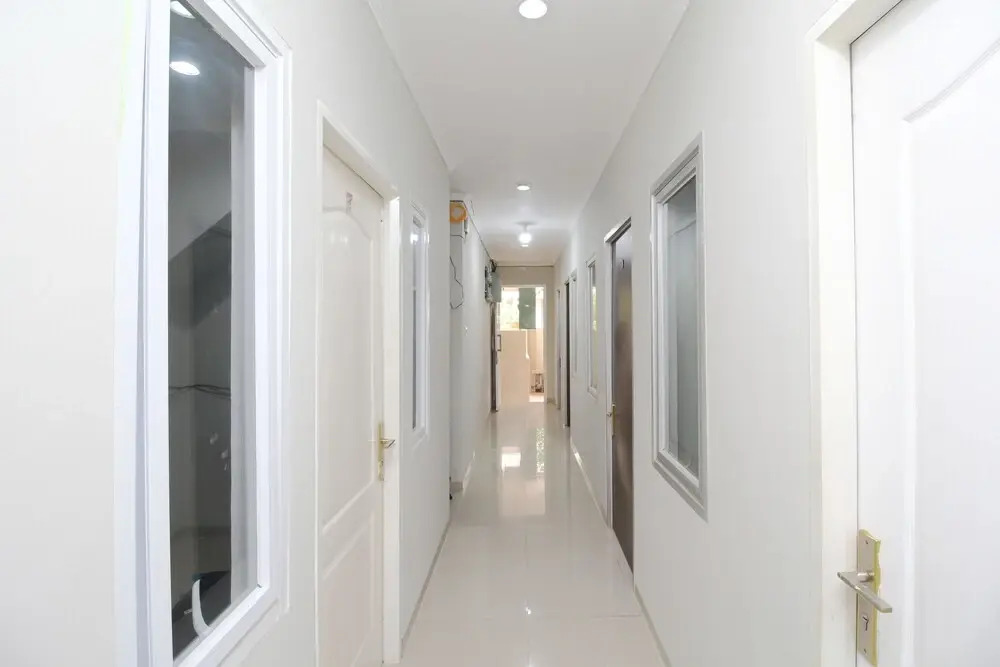 Airy Eco Syariah Bandara Soetta Taman Mahkota Tiga Tangerang