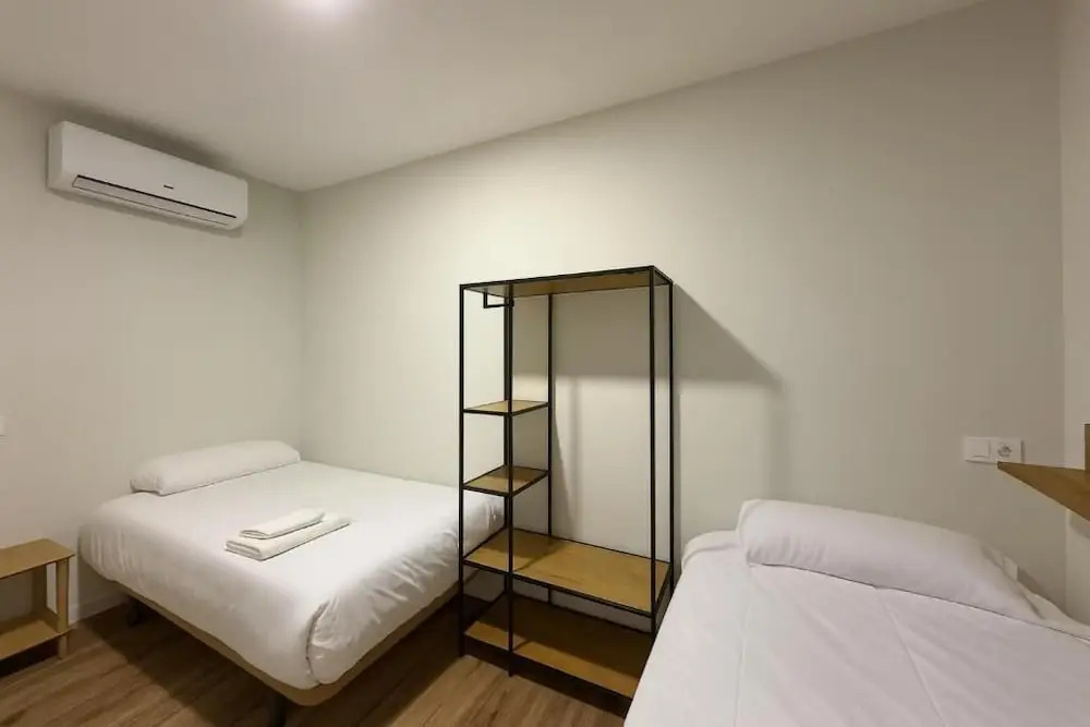 Hostal Ramon y Cajal
