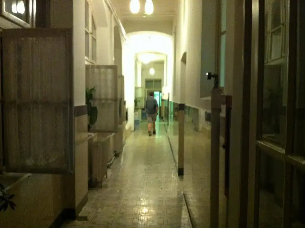 Season Hostel 2