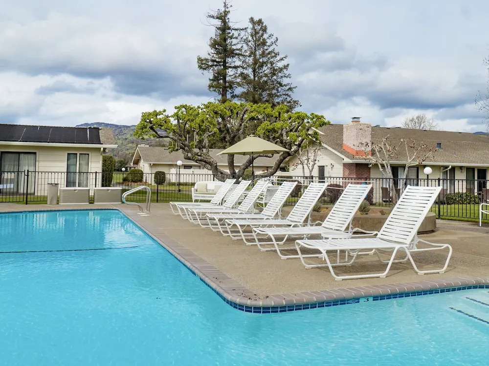1600 Atlas Peak Rd Condo Units 271 and 272 2 Bedrooms 2 Bathrooms Cond