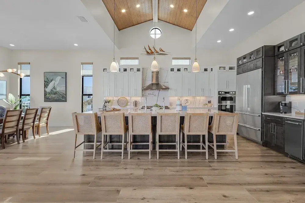 749 Paradise Pointe New Luxury Build 7 Bedroom Home
