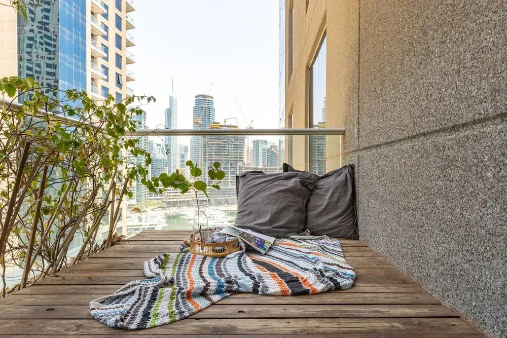 Cozy and Stylish 1BR Apartment in Dubai Marina