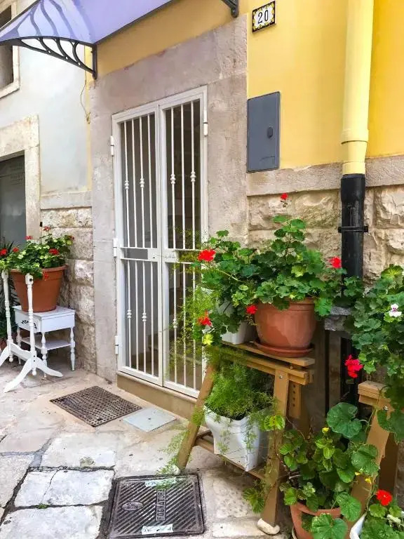 Mediterranea Deluxe House