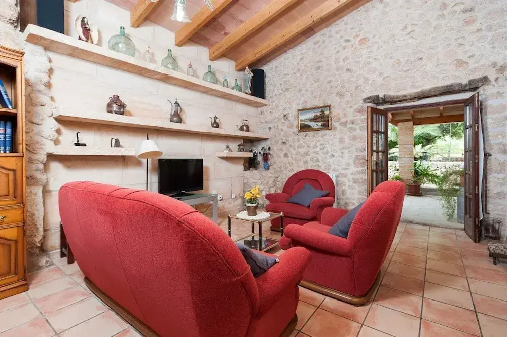 Can Rovey in Inca With 4 Bedrooms and 4 Bathrooms