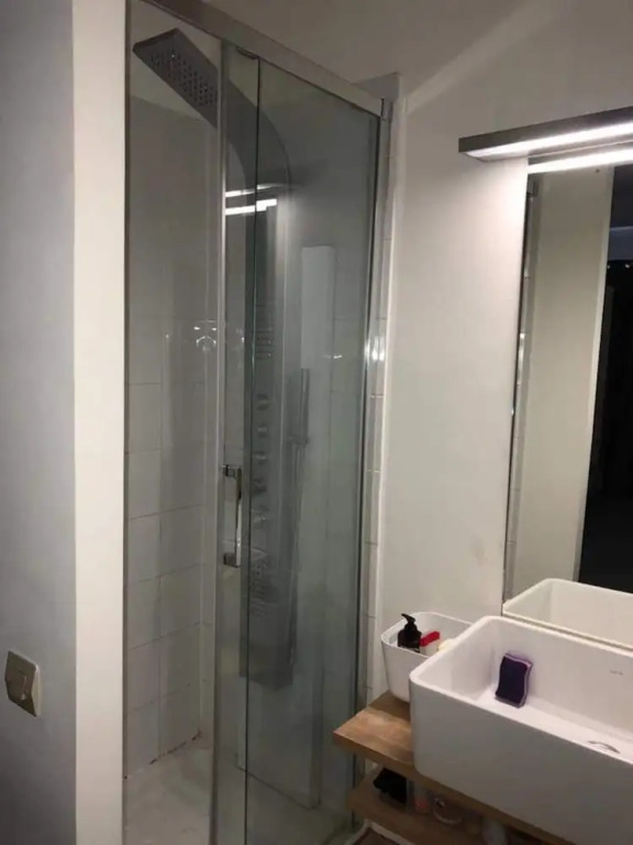 Cozy 1BR Apt - 7 Mins to Gare du Nord