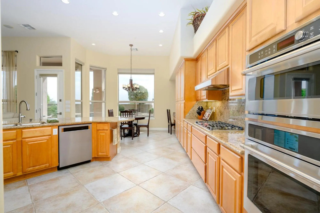 Casa Highland 3 Bedroom Home by Redawning