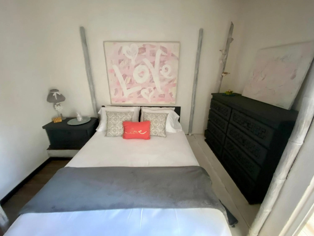 ACASADIALEXPLAYADELCARMEN A I R B N B Apartment and Studio