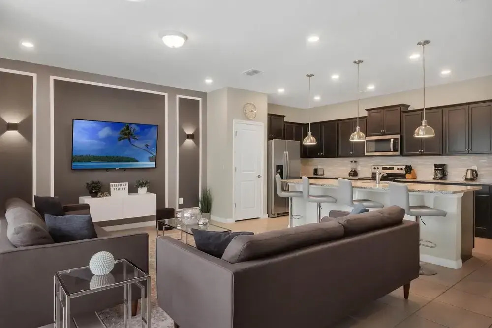 116 JW Luxury 5BR Townhome Private Pool Windsor Island