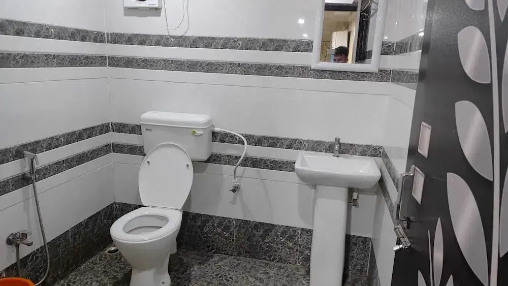 Thank You Lodge Near Apollo Hospital
