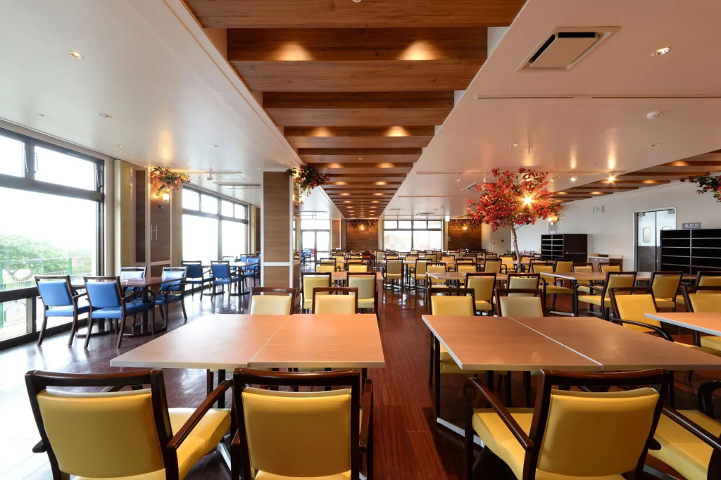 Vessel Hotel Campana Okinawa