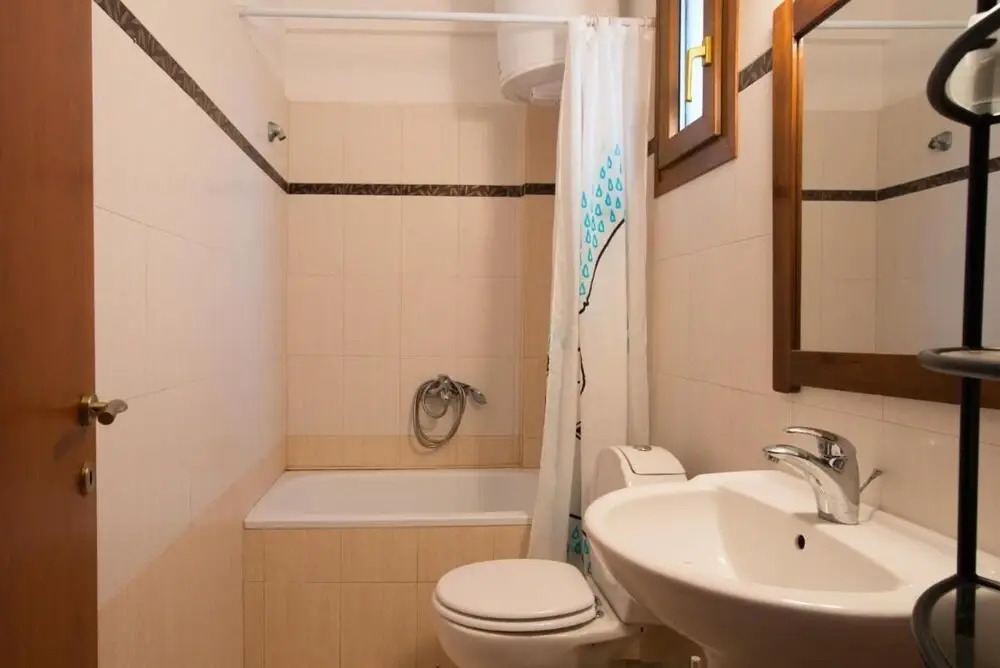 Octopus House 1 min From the Beach of Nikiti