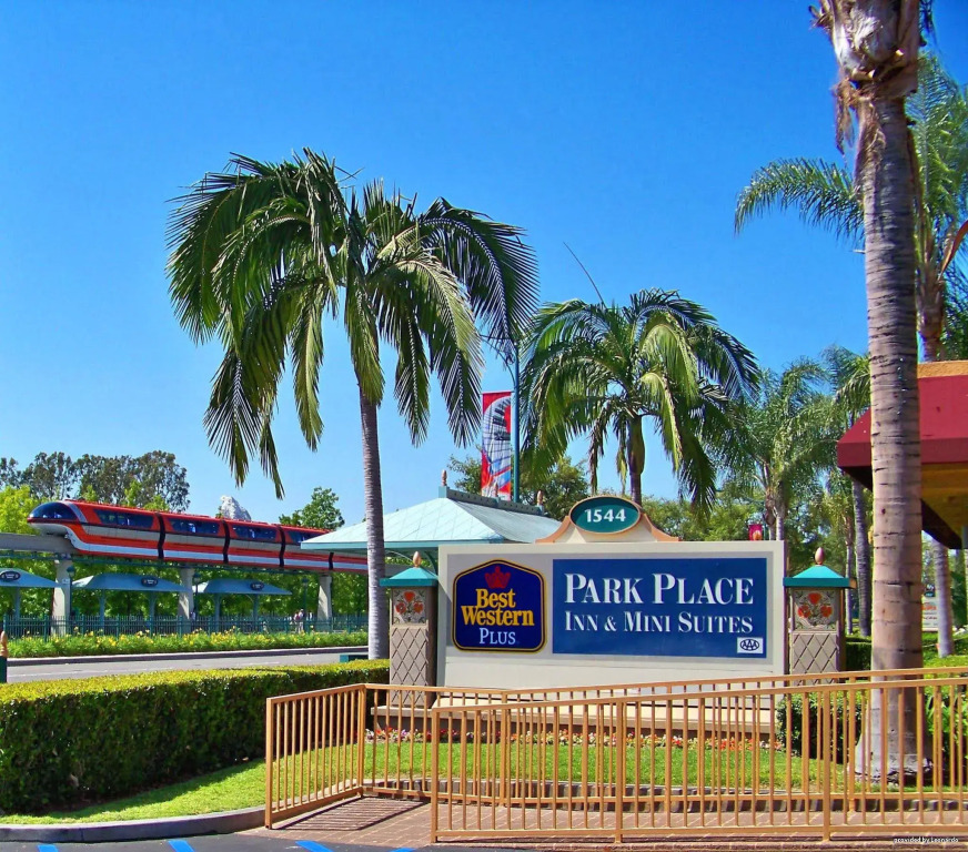 Best Western Plus Park Place Inn - Mini Suites