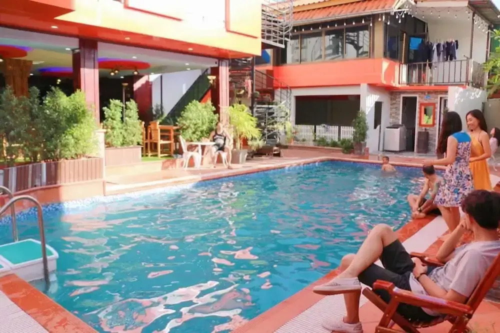 Champion Hotel & Pub