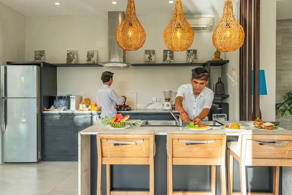 Luxury - Villa RON - Central Seminyak