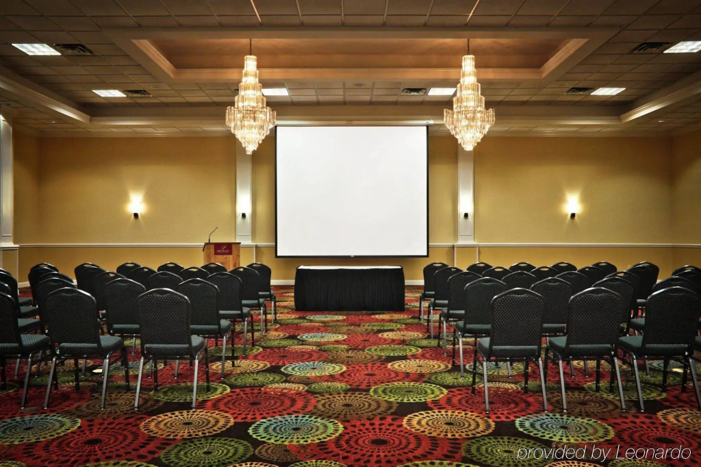 Plaza Hotel & Suites - Eau Claire