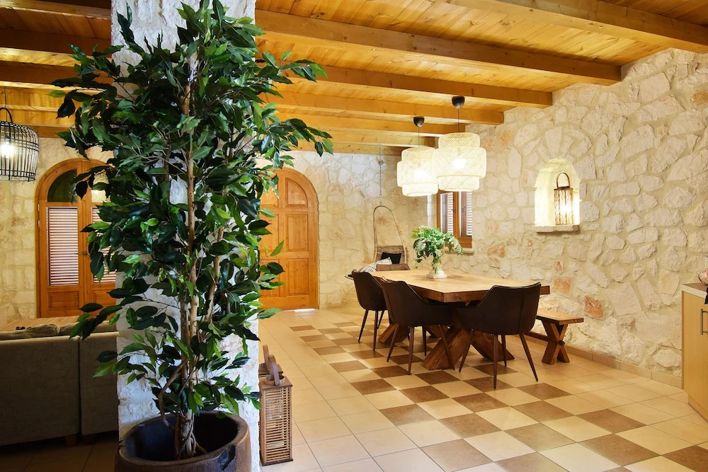 Jootiq Villas