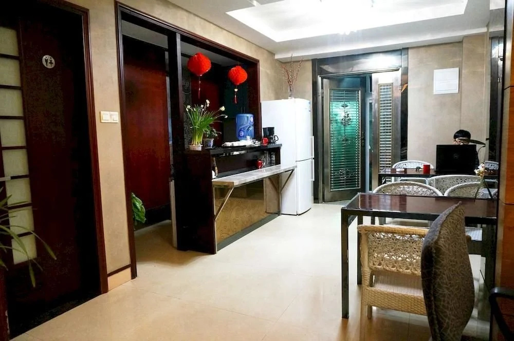Tianquan 18 Degree Holiday Villa Hotel