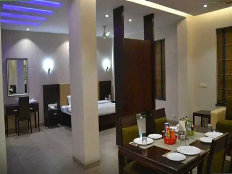 Hotel Shrinath Palace