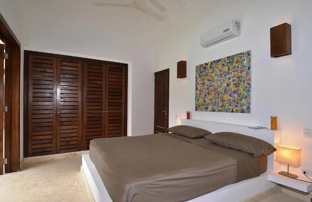 Las Terrenas Front Beach And Garden Villa with private staff