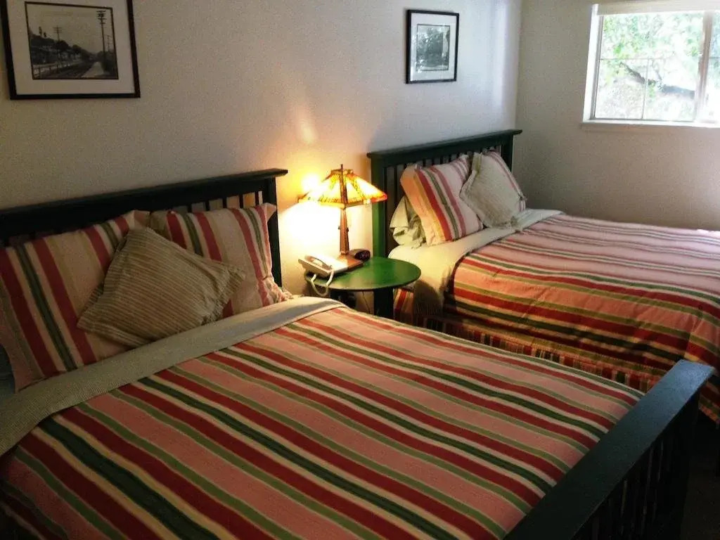 Fairfax Inn